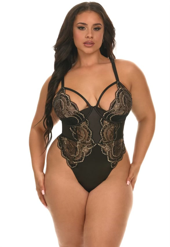 Dakota Teddy Curvy by Ooh La La Cheri (Paris)